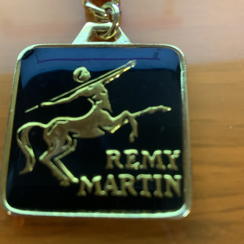 Remy Martin Fine Champagne keychain*